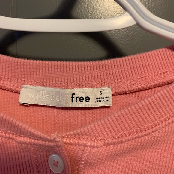 Cute light pink crop, size s - Picture 3 of 3